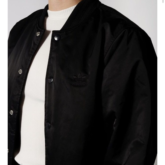 Aritzia adidas superstar bomber jacket - Picture 3 of 6